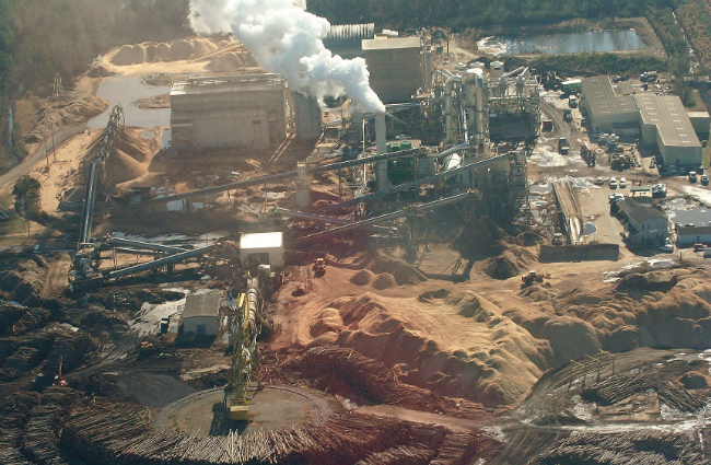 Overhead picture of the Enviva Ahoskie pellet manufacturing facility.