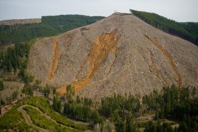 A clearcut in Washington State performed on forest lands certified by SFI. Photo Courtesy of Washington Forest Law Center